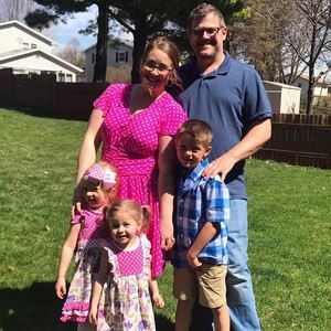 Meet your Posher, Caitlin